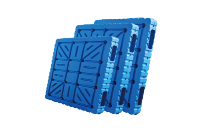 plastic pallet machine